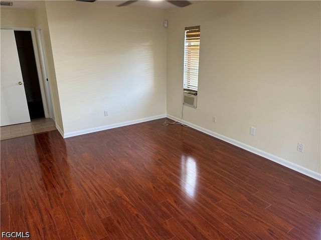 1716 SE 6th ST, Cape Coral, FL 33990