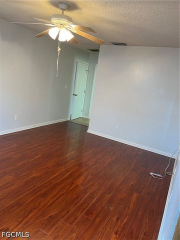1716 SE 6th ST, Cape Coral, FL 33990