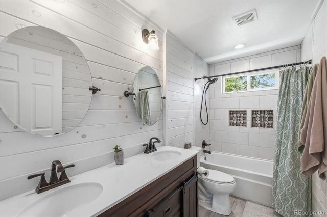 1614 Gore Drive, Larkspur, CO 80118
