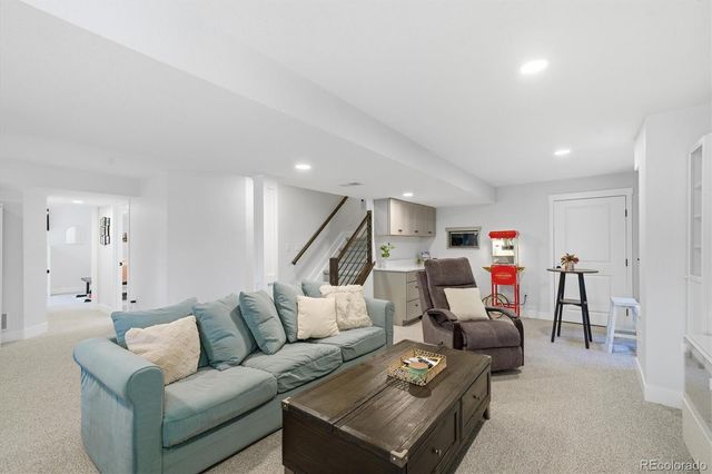 1614 Gore Drive, Larkspur, CO 80118