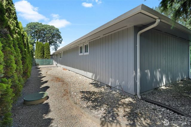 2623 Sandra Avenue, Centralia, WA 98531