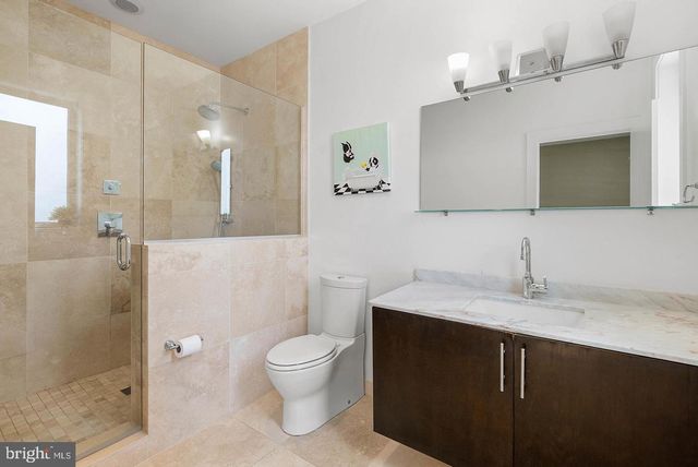 884 N LAWRENCE ST, Philadelphia, PA 19123