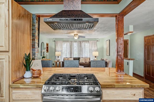 1586 Ewald Av SE, Salem, OR 97302