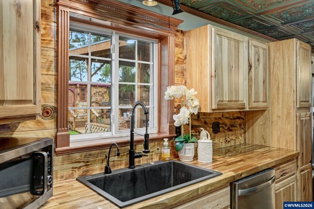 1586 Ewald Av SE, Salem, OR 97302