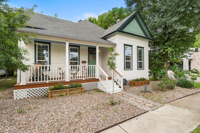 2019 Crockett Street, Houston, TX 77007