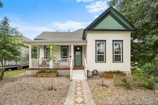 2019 Crockett Street, Houston, TX 77007