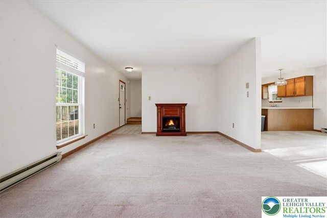 2144 Hill Road, Chestnuthill Twp, PA 18330