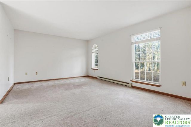 2144 Hill Road, Chestnuthill Twp, PA 18330