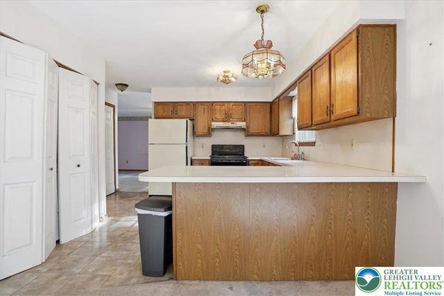 2144 Hill Road, Chestnuthill Twp, PA 18330