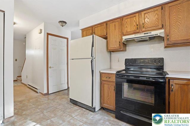 2144 Hill Road, Chestnuthill Twp, PA 18330