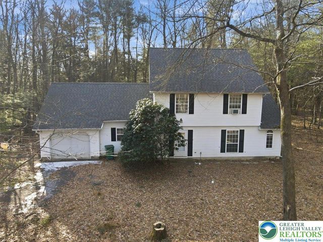 2144 Hill Road, Chestnuthill Twp, PA 18330