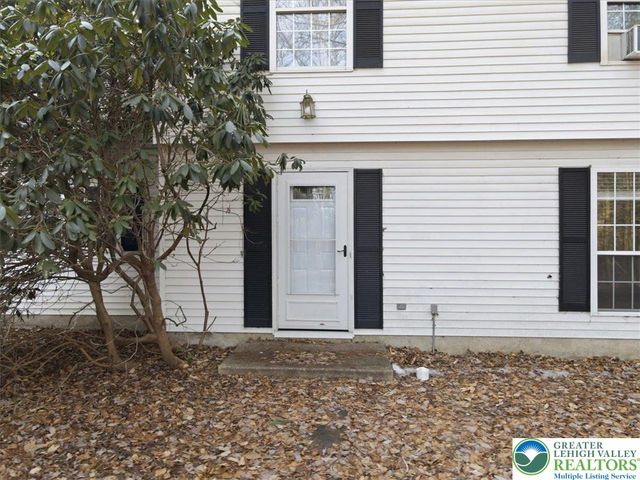 2144 Hill Road, Chestnuthill Twp, PA 18330