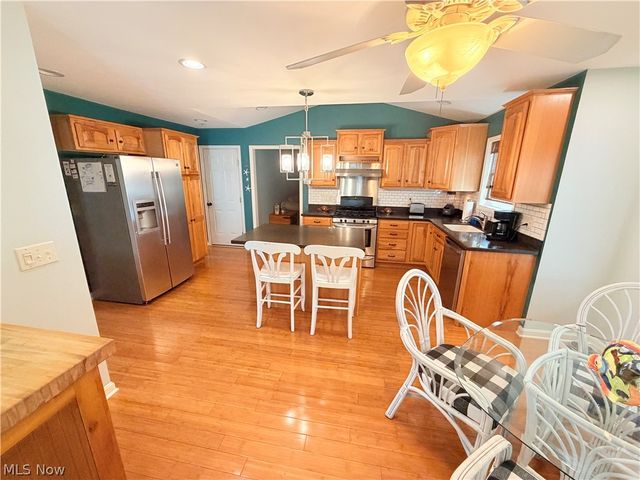 35975 Matoma Boulevard, Eastlake, OH 44095