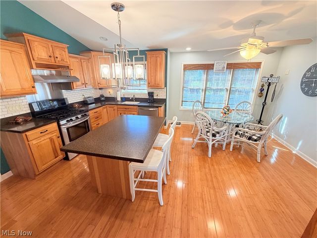 35975 Matoma Boulevard, Eastlake, OH 44095