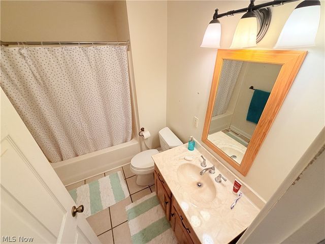 35975 Matoma Boulevard, Eastlake, OH 44095