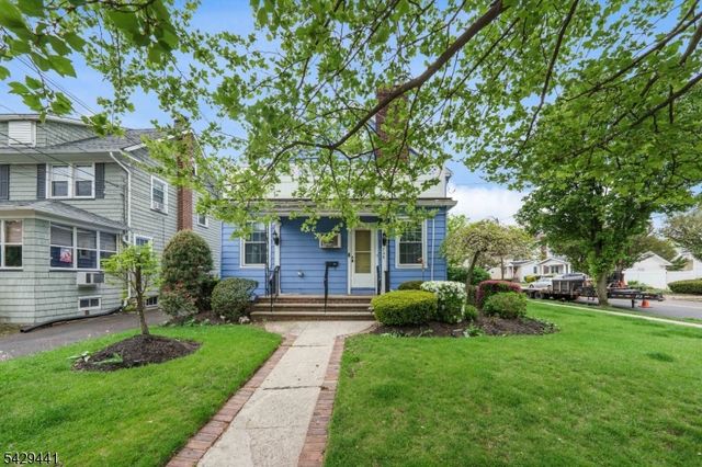 748 Livingston Rd, Elizabeth City, NJ 07208