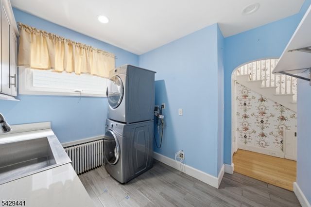 748 Livingston Rd, Elizabeth City, NJ 07208