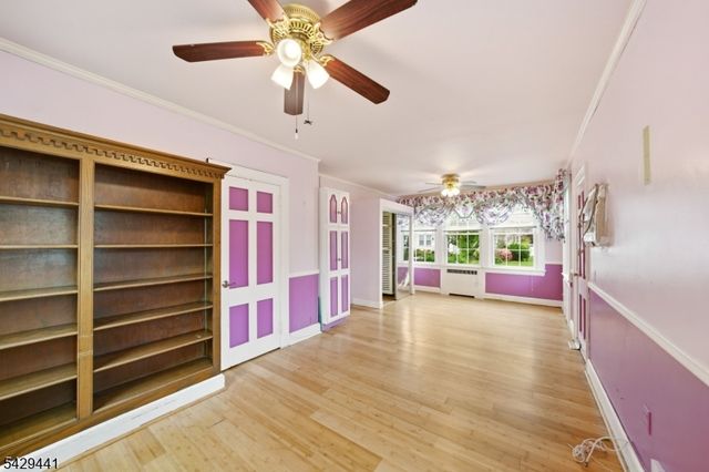 748 Livingston Rd, Elizabeth City, NJ 07208