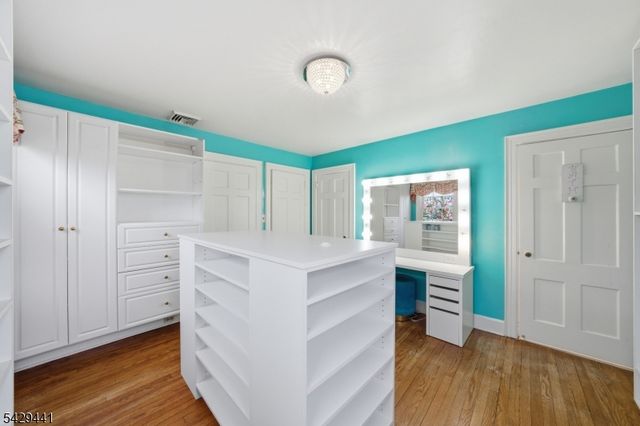 748 Livingston Rd, Elizabeth City, NJ 07208