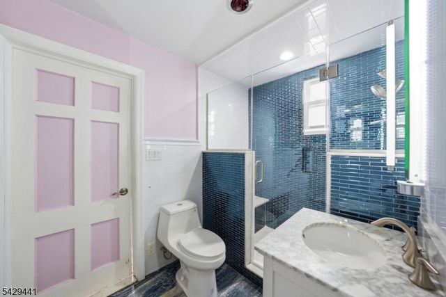 748 Livingston Rd, Elizabeth City, NJ 07208