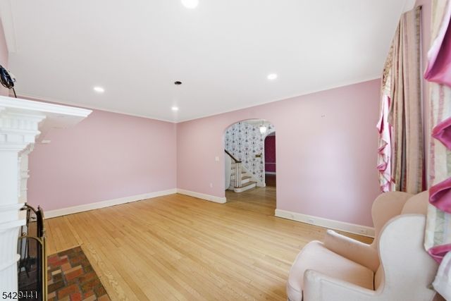 748 Livingston Rd, Elizabeth City, NJ 07208