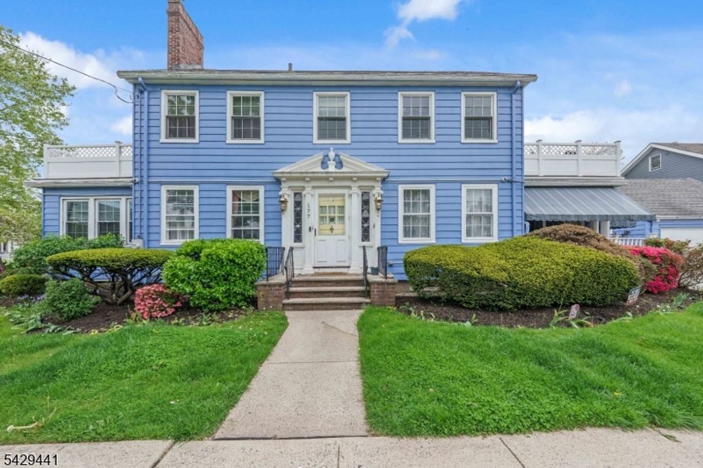 748 Livingston Rd, Elizabeth City, NJ 07208