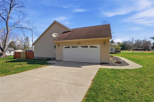 159 Old Salem Road, Clayton, OH 45415