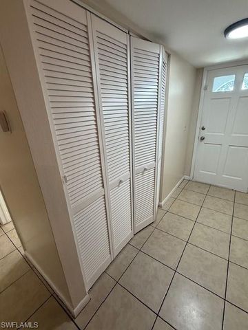 4900 Biscayne DR # 12, Naples, FL 34112