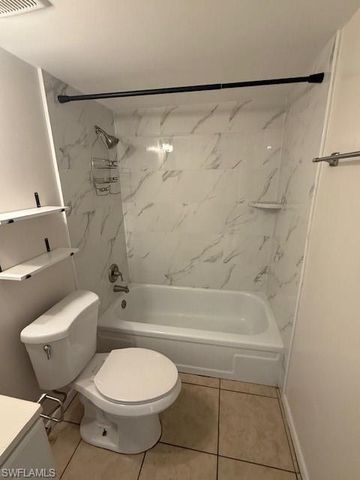 4900 Biscayne DR # 12, Naples, FL 34112