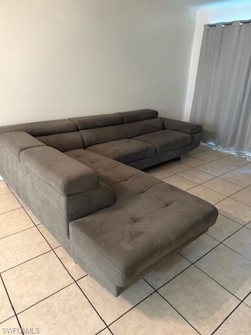 4900 Biscayne DR # 12, Naples, FL 34112