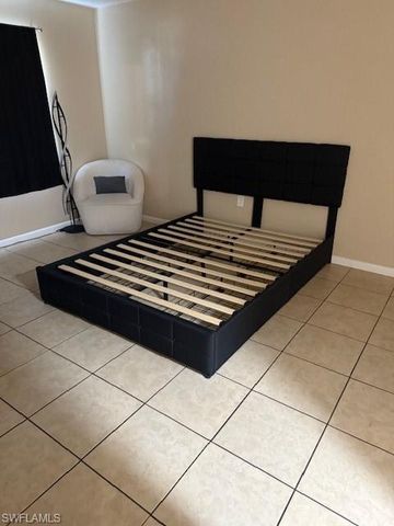 4900 Biscayne DR # 12, Naples, FL 34112