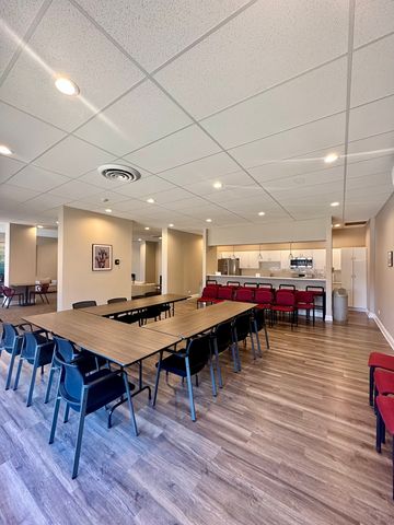 1636 N Wells Street 2214, Chicago, IL 60614