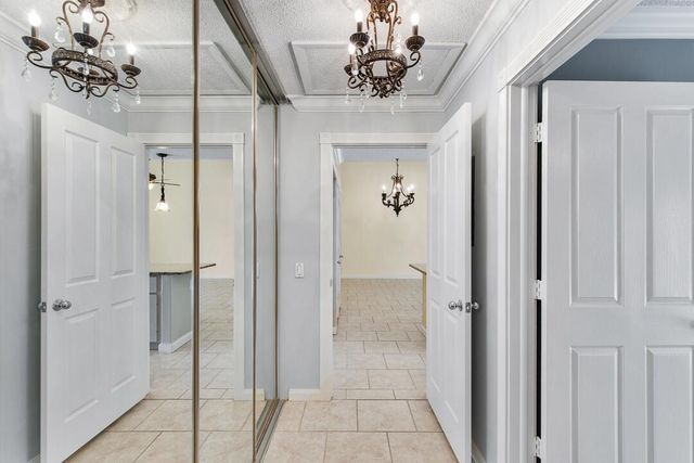 1220 NW Sun Terrace Circle C, Port St. Lucie, FL 34986