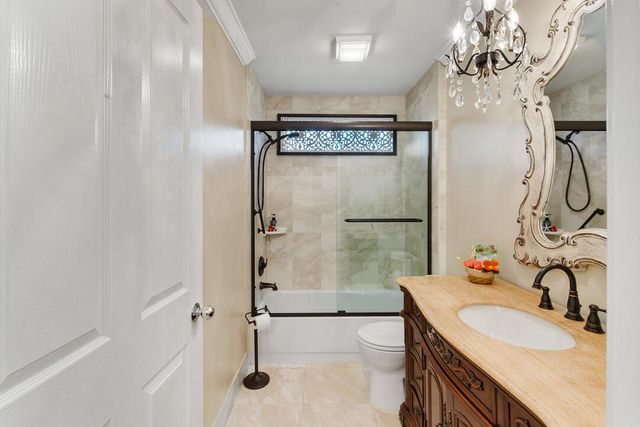 1220 NW Sun Terrace Circle C, Port St. Lucie, FL 34986