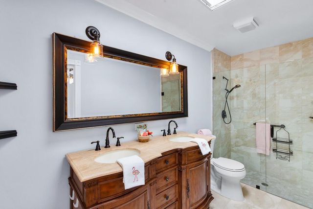 1220 NW Sun Terrace Circle C, Port St. Lucie, FL 34986