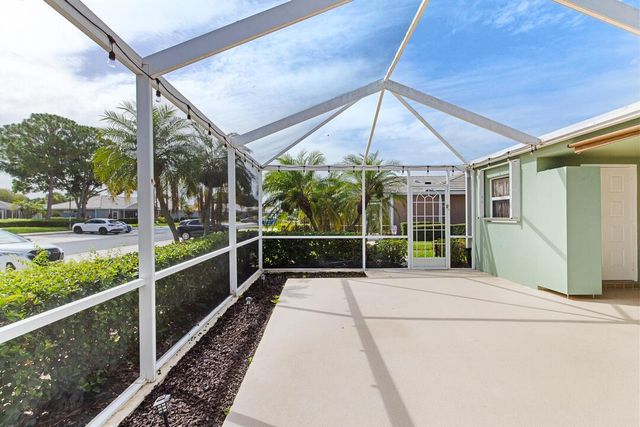 1220 NW Sun Terrace Circle C, Port St. Lucie, FL 34986
