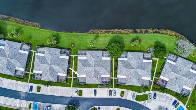 1220 NW Sun Terrace Circle C, Port St. Lucie, FL 34986