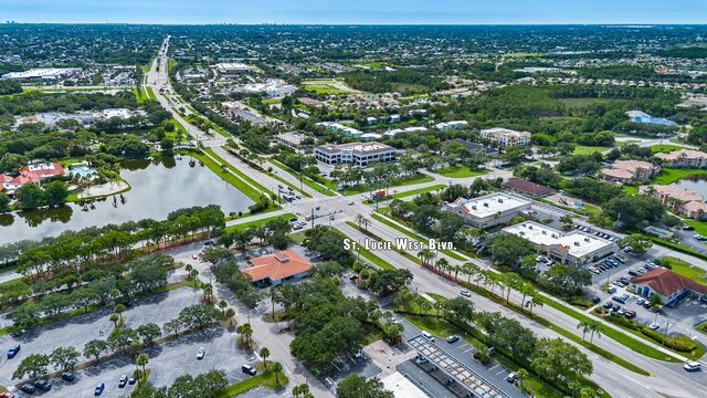 1220 NW Sun Terrace Circle C, Port St. Lucie, FL 34986