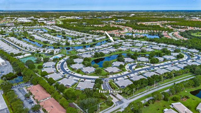 1220 NW Sun Terrace Circle C, Port St. Lucie, FL 34986