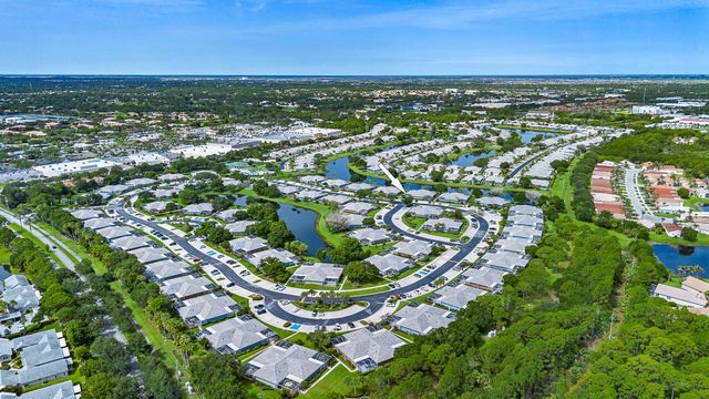 1220 NW Sun Terrace Circle C, Port St. Lucie, FL 34986