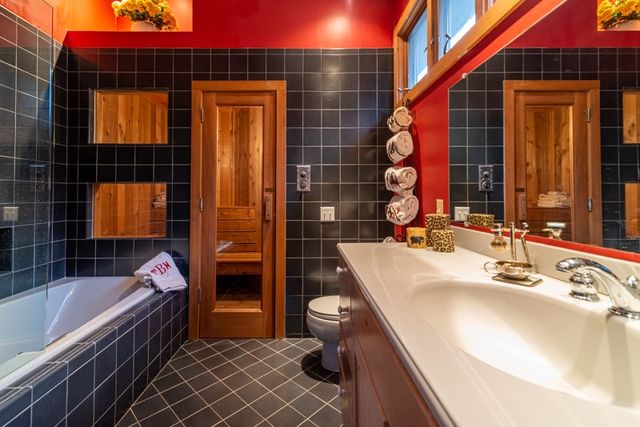 20 Blackberry Lane, Peru, VT 05152