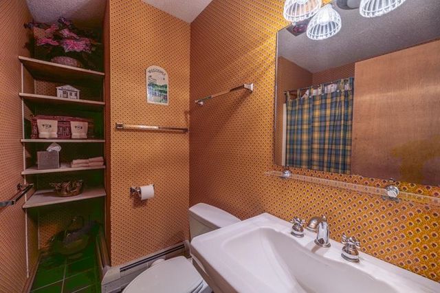 20 Blackberry Lane, Peru, VT 05152