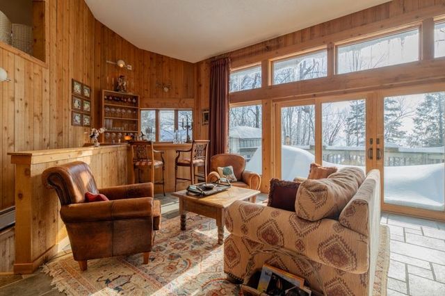 20 Blackberry Lane, Peru, VT 05152