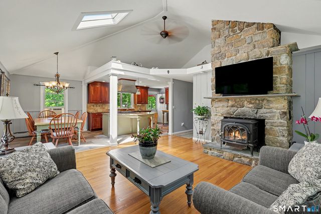 1 Lookout Drive, Ridgefield, CT 06877