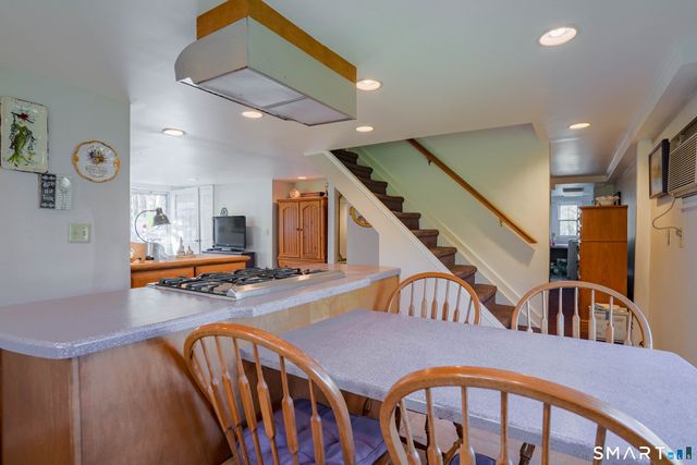 1 Lookout Drive, Ridgefield, CT 06877