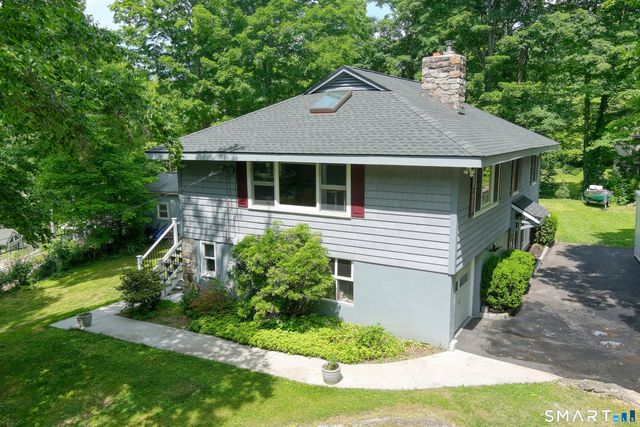 1 Lookout Drive, Ridgefield, CT 06877