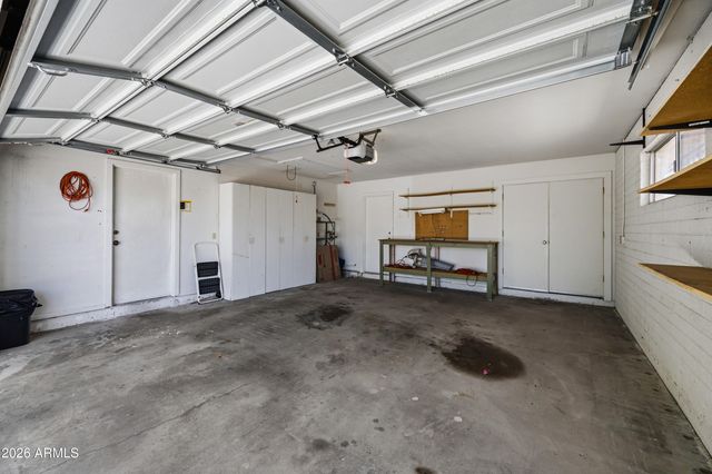 6233 E CAMELOT Drive, Mesa, AZ 85215