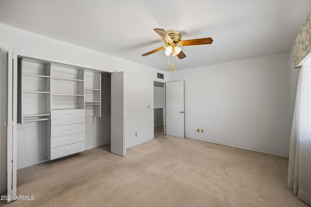 6233 E CAMELOT Drive, Mesa, AZ 85215