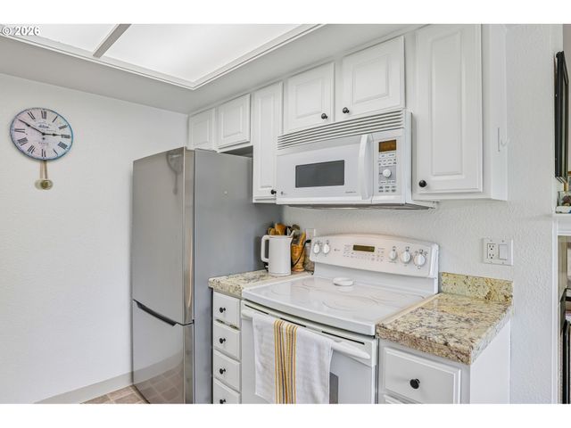 9455 Sw 146TH Ter 5, Beaverton, OR 97007