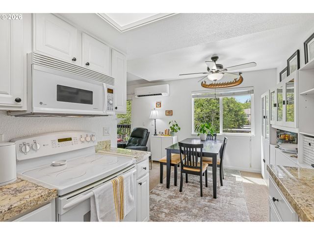 9455 Sw 146TH Ter 5, Beaverton, OR 97007